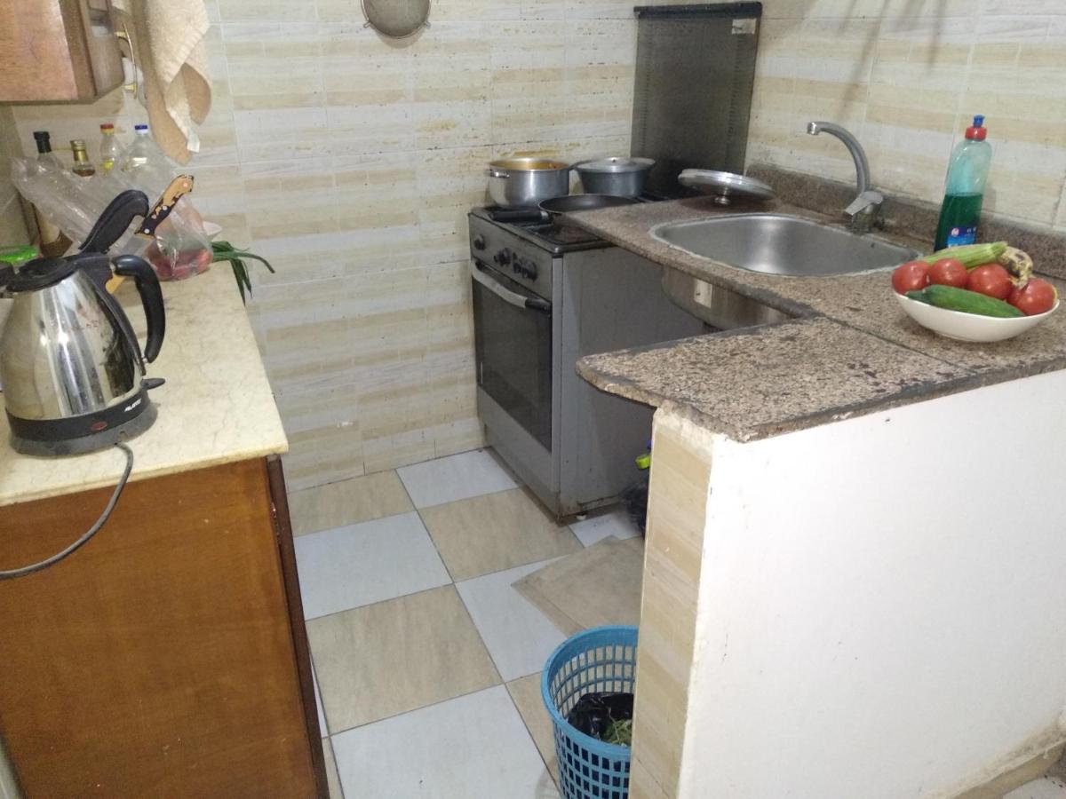 Bob Marley Homestay Hurghada Bagian luar foto