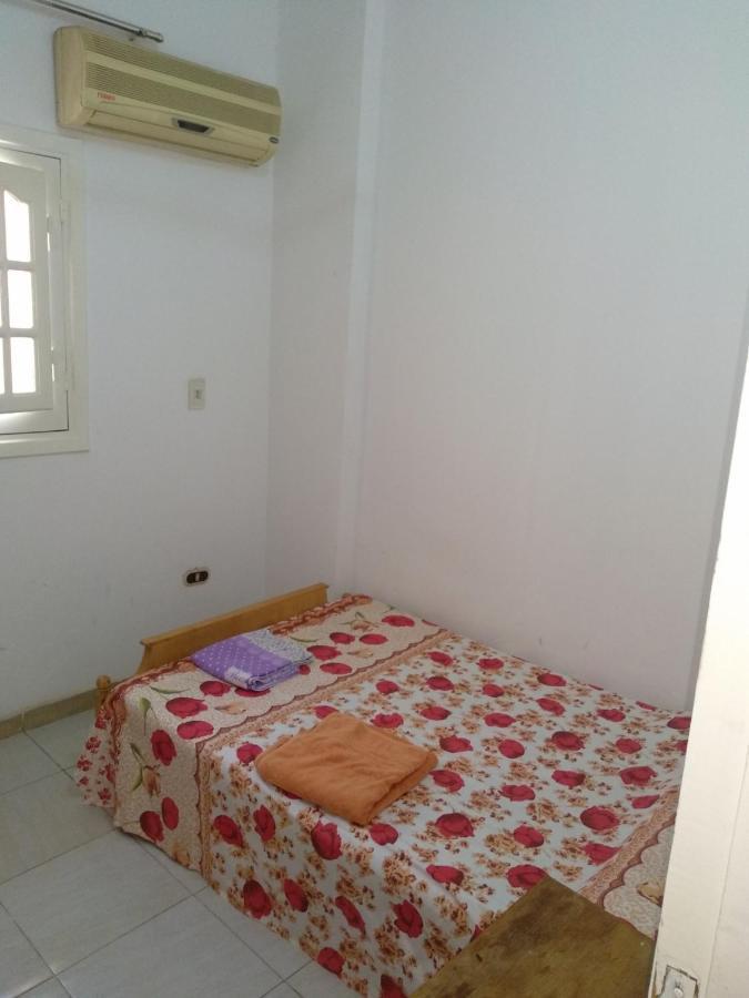 Bob Marley Homestay Hurghada Bagian luar foto